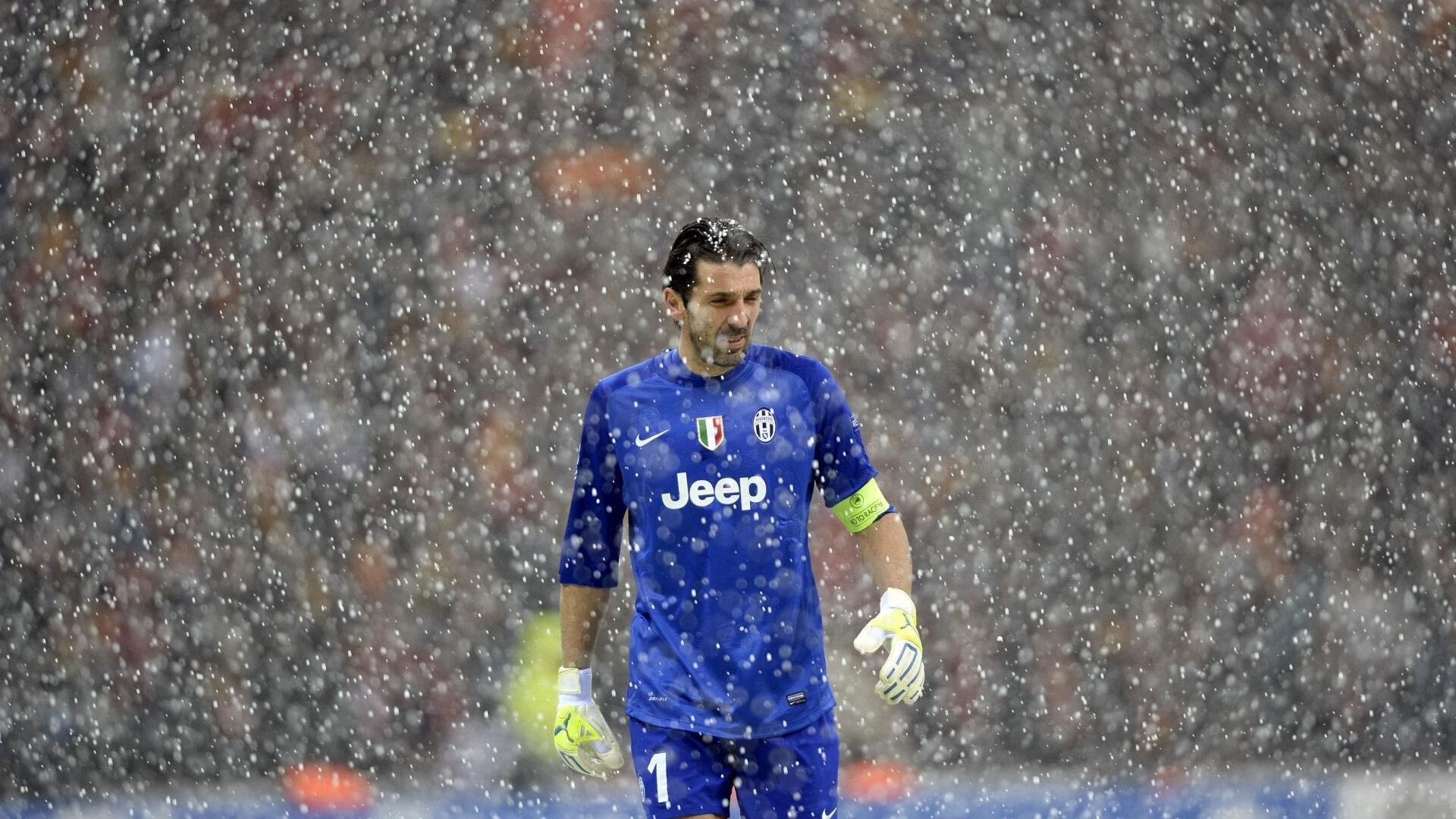 星空体育网页版-_全球田径盛会：世界纪录频繁被打破_，世界田径比赛记录